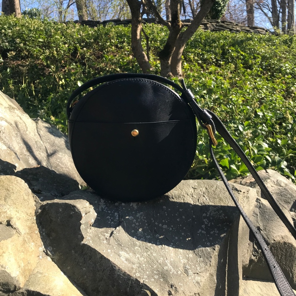 Black leather purse from Madewell